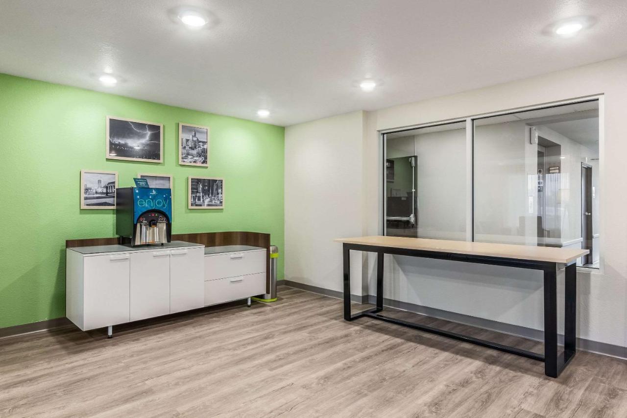 Woodspring Suites Indianapolis Castleton מראה חיצוני תמונה