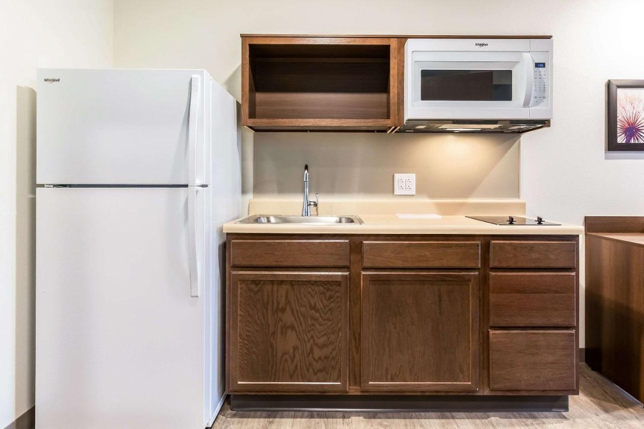 Woodspring Suites Indianapolis Castleton מראה חיצוני תמונה