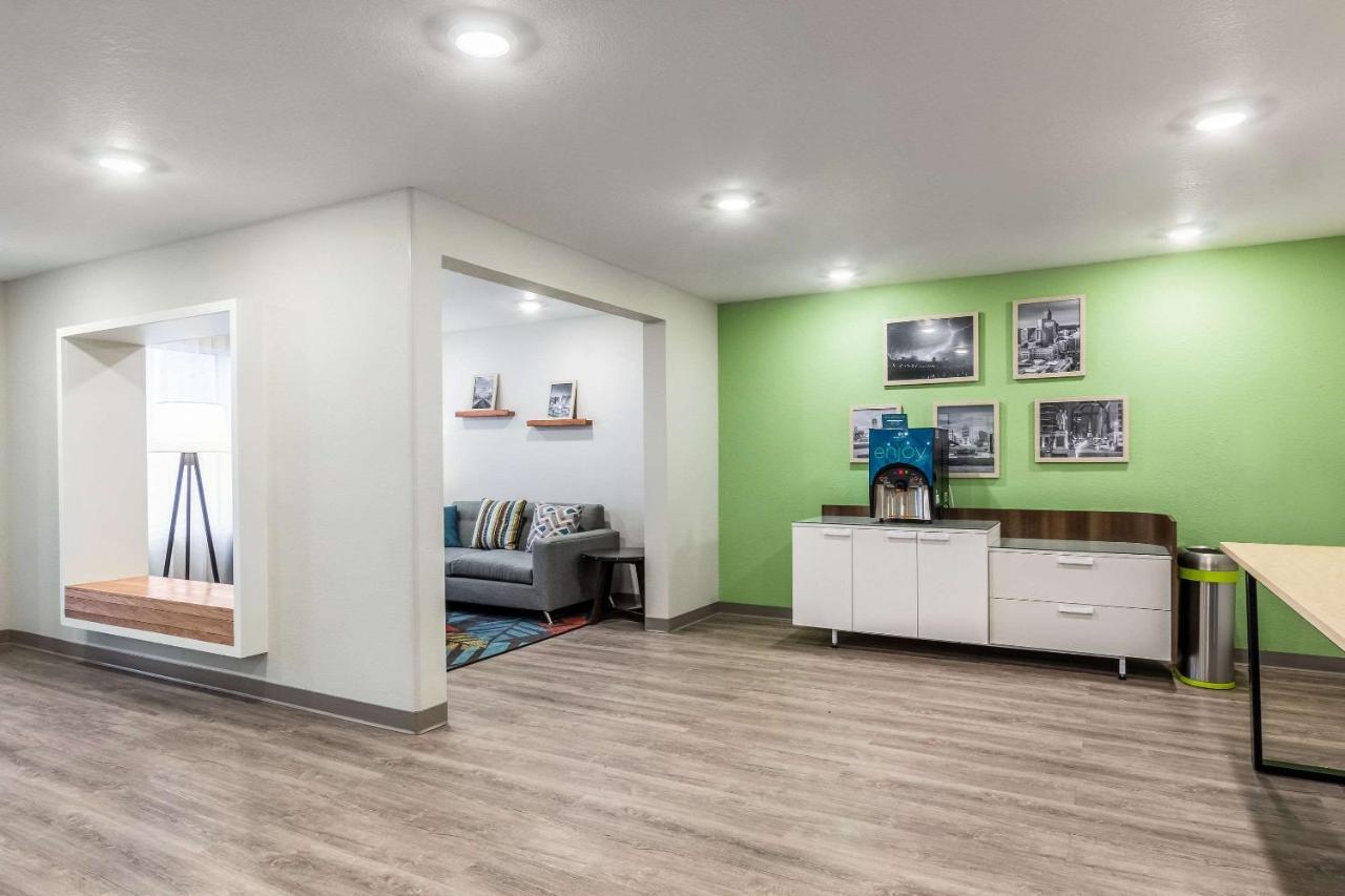 Woodspring Suites Indianapolis Castleton מראה חיצוני תמונה